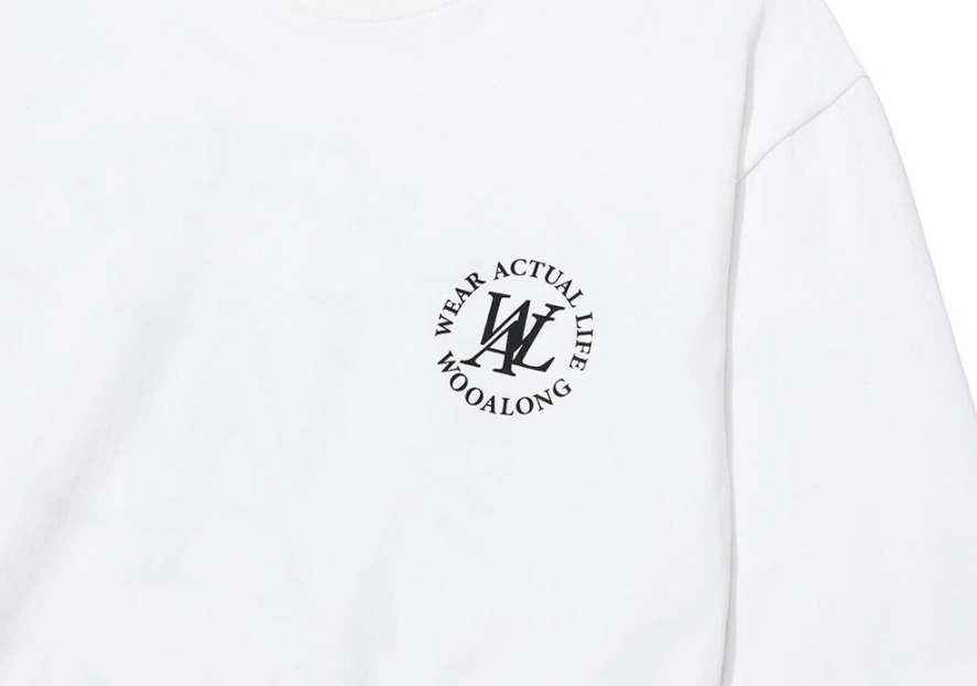 ☆人気☆【WOOALONG】☆Flor ロゴ Tシャツ☆ WOOALONG】☆韓国大人気☆Flor logo T-shirt (WOOALONG/Tシャツ