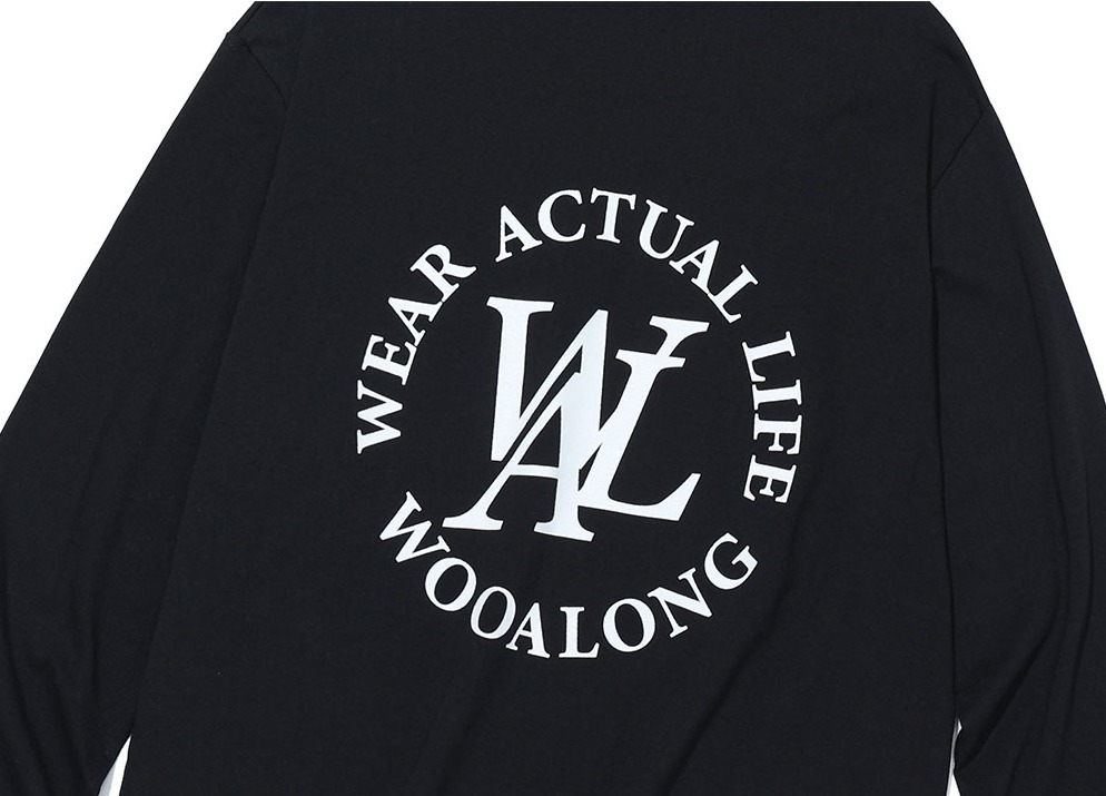 WOOALONG】☆韓国大人気☆Flor logo T-shirt